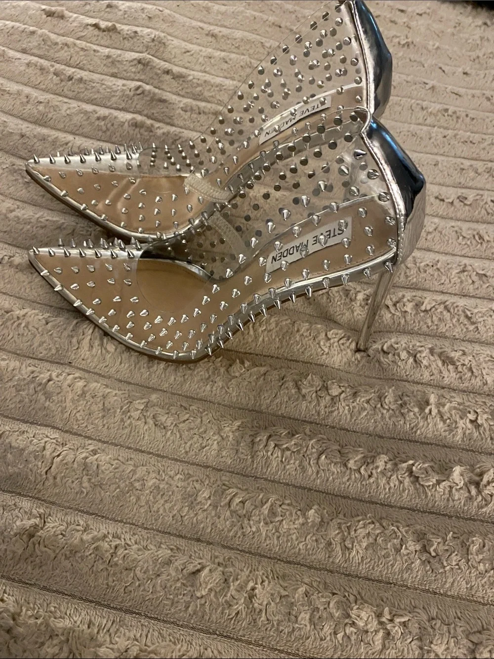 Steve Madden Clear Silver Spike Pointed-Toe Flats - Like New
